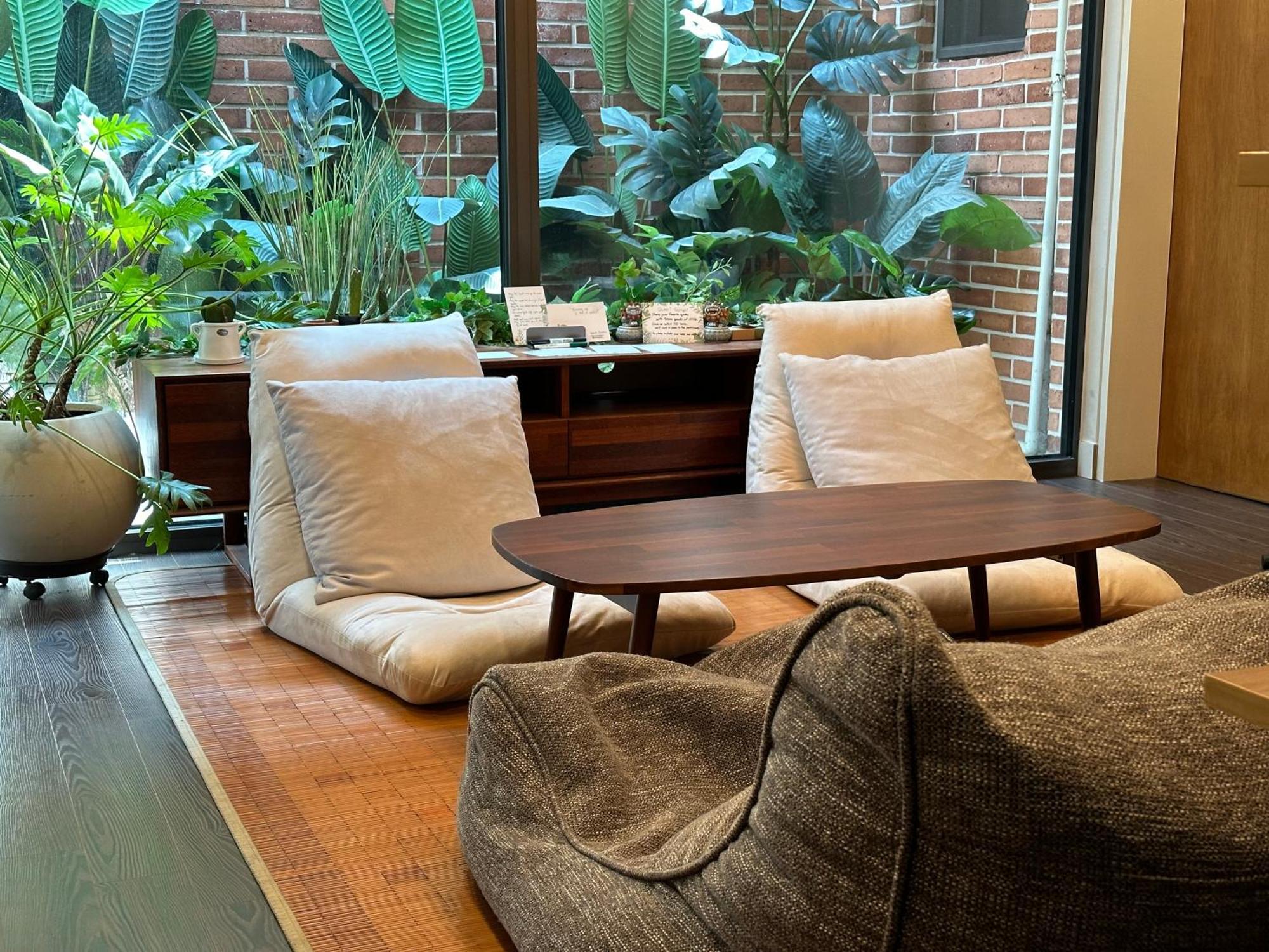 Hhzib, Homestay On A Hill In The Heart Of - 'best 2024' By Seoul